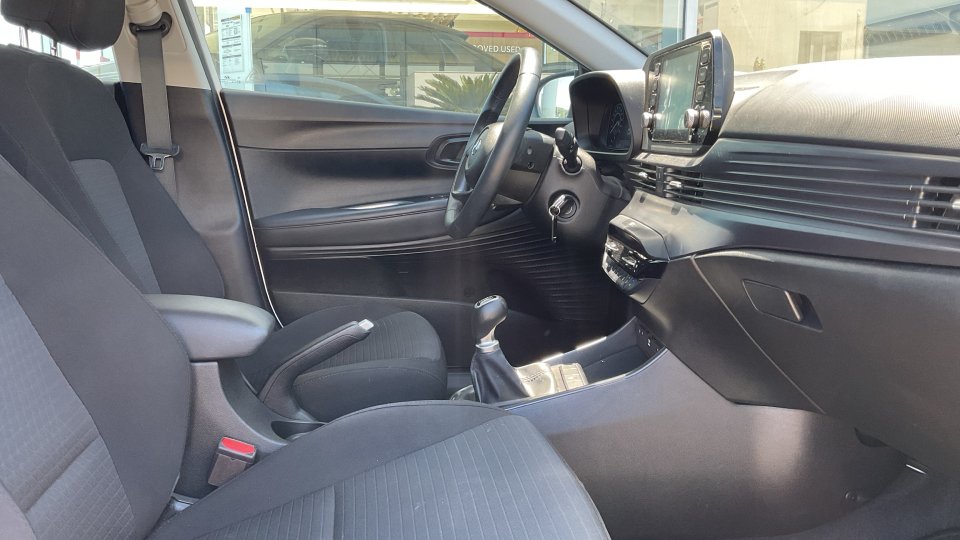 Hyundai i20 Exclusive 1.2 84PS 2023