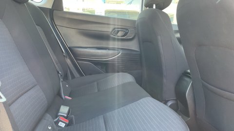Hyundai i20 Exclusive 1.2 84PS 2023