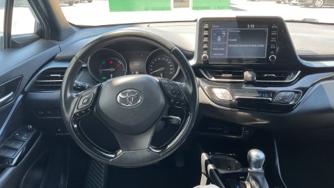 Toyota C-HR C-LUB 1.8 122PS 2022