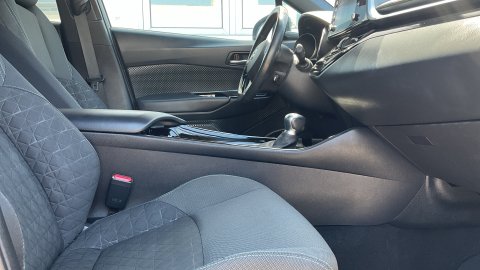 Toyota C-HR C-LUB 1.8 122PS 2022