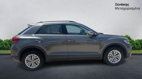 Volkswagen T-Roc Life 1.5 150PS 2023