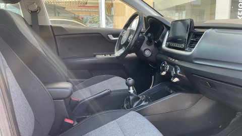 KIA STONIC OPTIMUM 1.2 84PS 2022