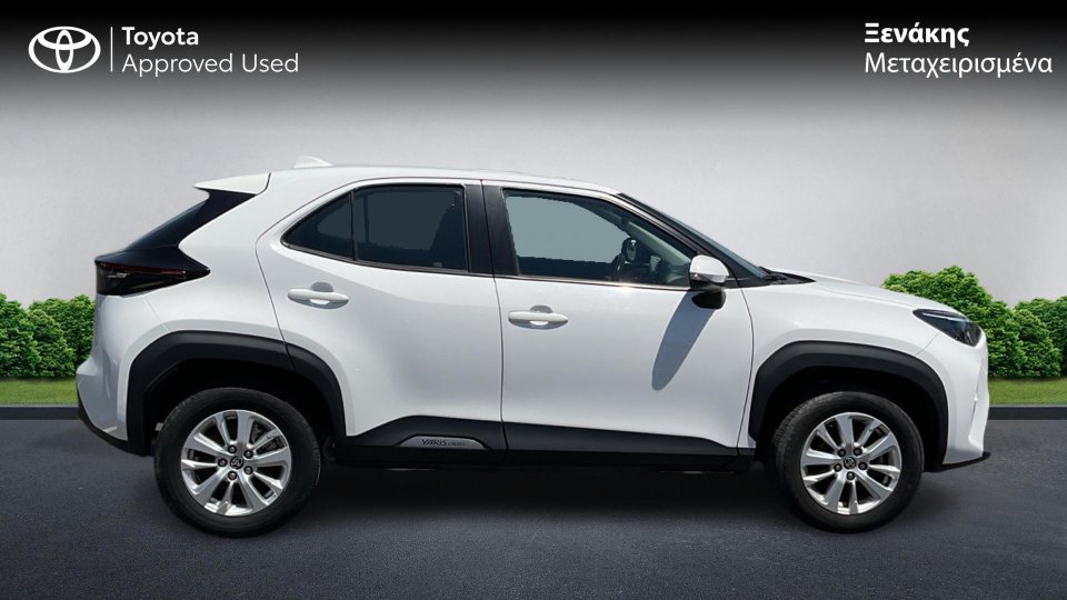 TOYOTA YARIS CROSS ACTIVE 1.5 125 PS 2022