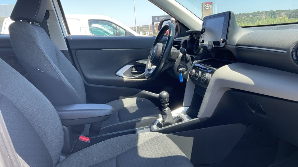 TOYOTA YARIS CROSS ACTIVE 1.5 125 PS 2022