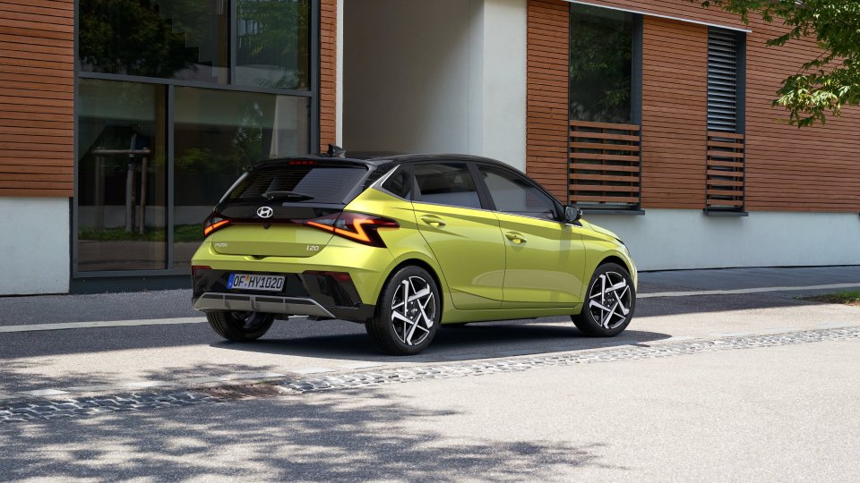 HYUNDAI I20 1.0T 100PS 7DCT PREMIUM