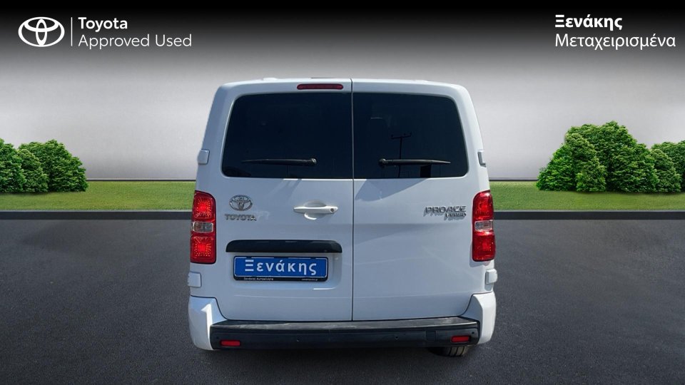 Toyota ProAce Verso L2 Shuttle 2.0 145PS 2024
