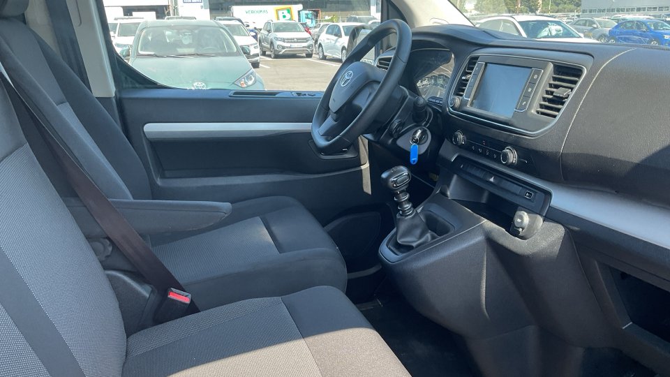 Toyota ProAce Verso L2 Shuttle 2.0 145PS 2024