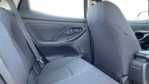 TOYOTA YARIS LIVE 1.5PS 2025
