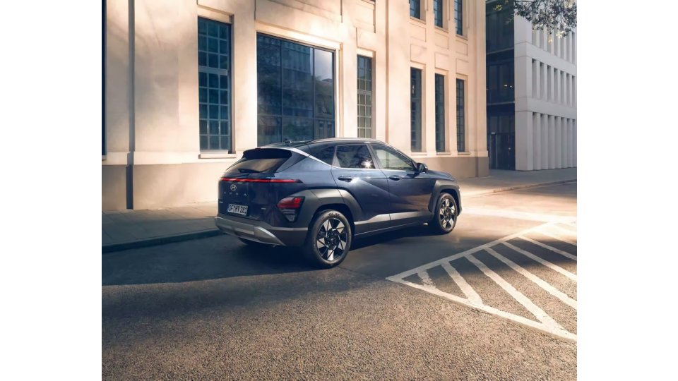 HYUNDAI KONA 1.0T 100PS 48V HYBRID PREMIUM