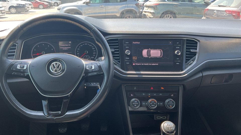 Volkswagen T-Roc LIFE 1.0 2018