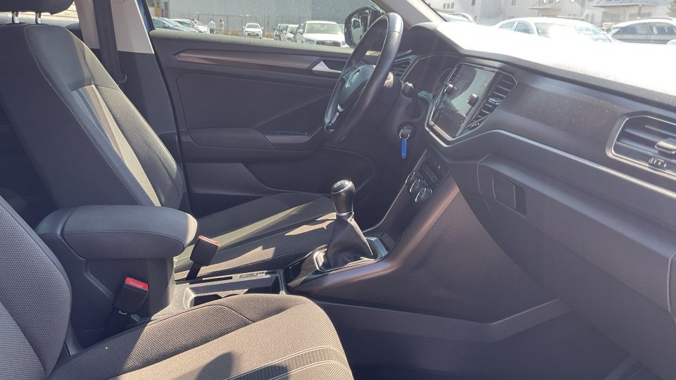 Volkswagen T-Roc LIFE 1.0 2018
