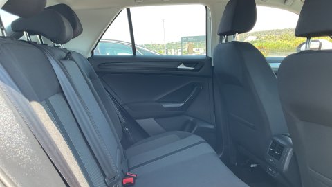 Volkswagen T-Roc LIFE 1.0 2022
