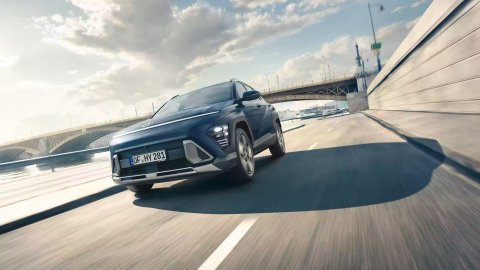 HYUNDAI KONA 1.6T 138PS 7DCT DISTINCTIVE